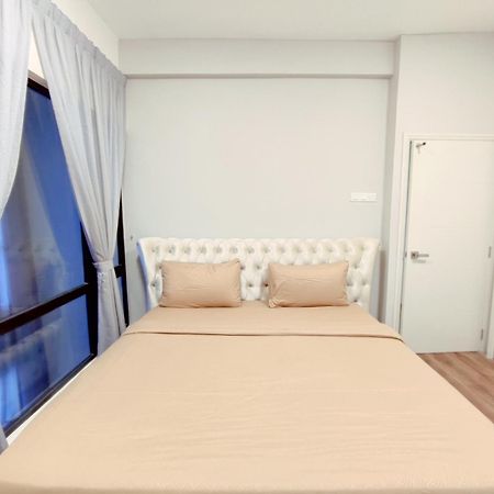 Arte Mont Kiara Host By Host Corner Suites クアラルンプール 部屋 写真