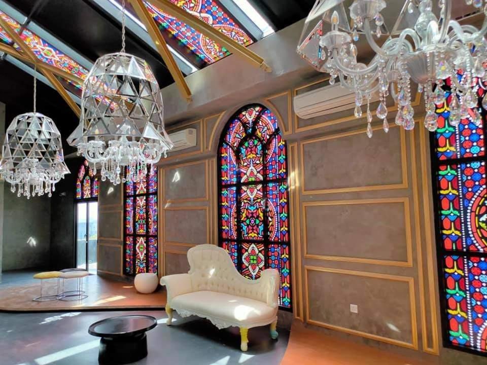Arte Mont Kiara Host By Host Corner Suites クアラルンプール エクステリア 写真