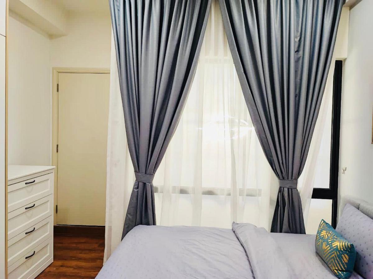 Arte Mont Kiara Host By Host Corner Suites クアラルンプール エクステリア 写真