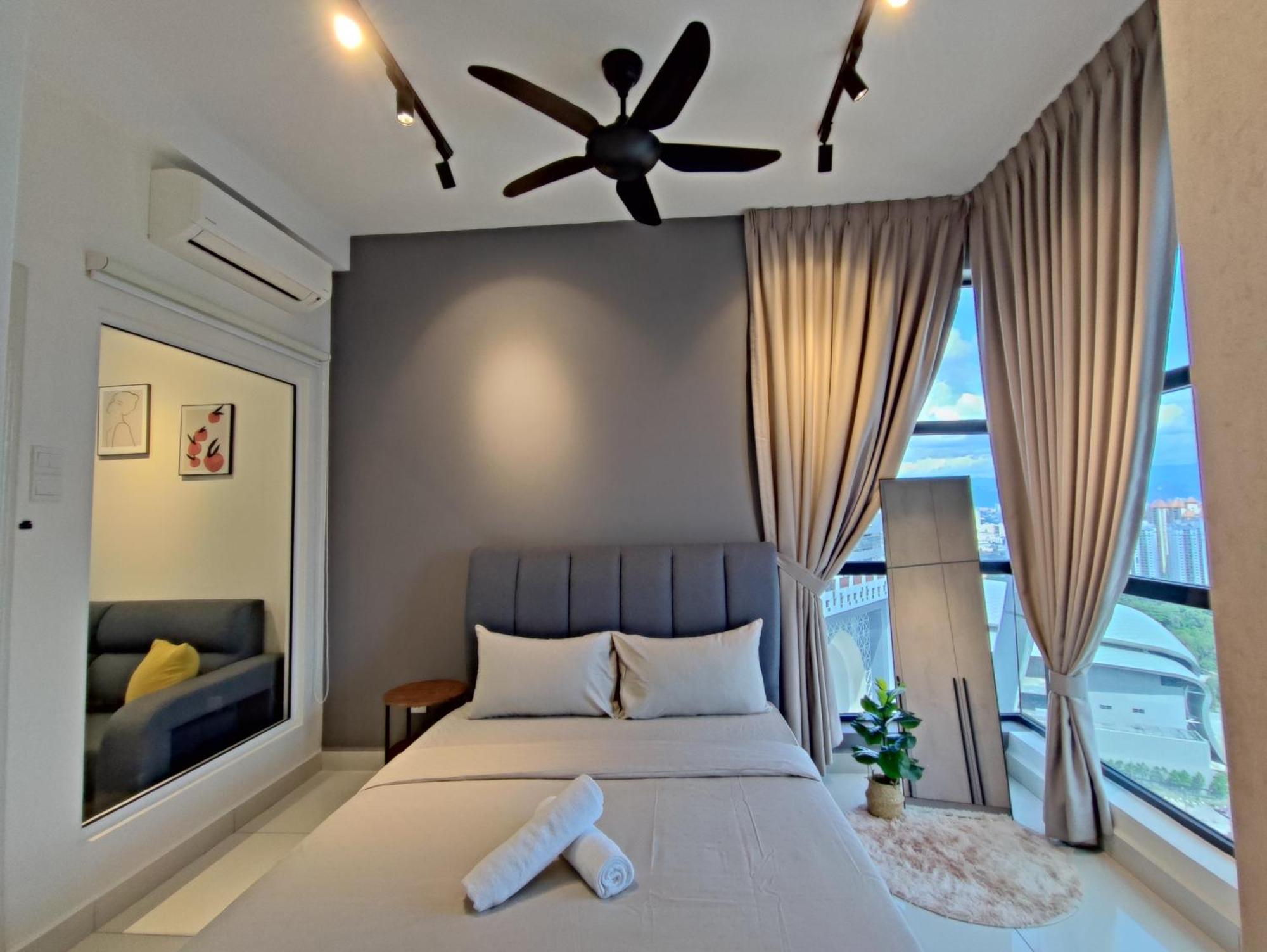 Arte Mont Kiara Host By Host Corner Suites クアラルンプール 部屋 写真
