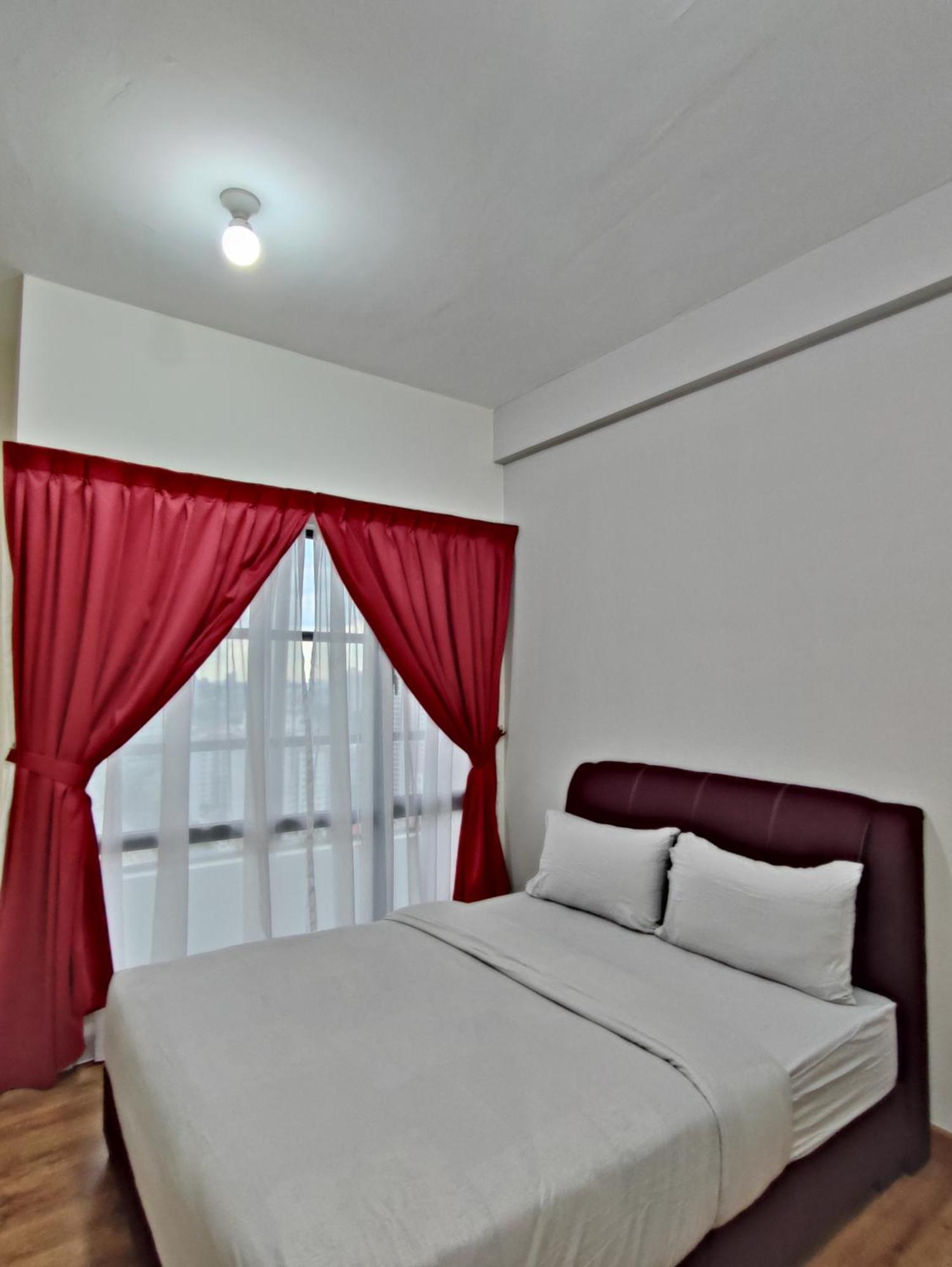 Arte Mont Kiara Host By Host Corner Suites クアラルンプール エクステリア 写真